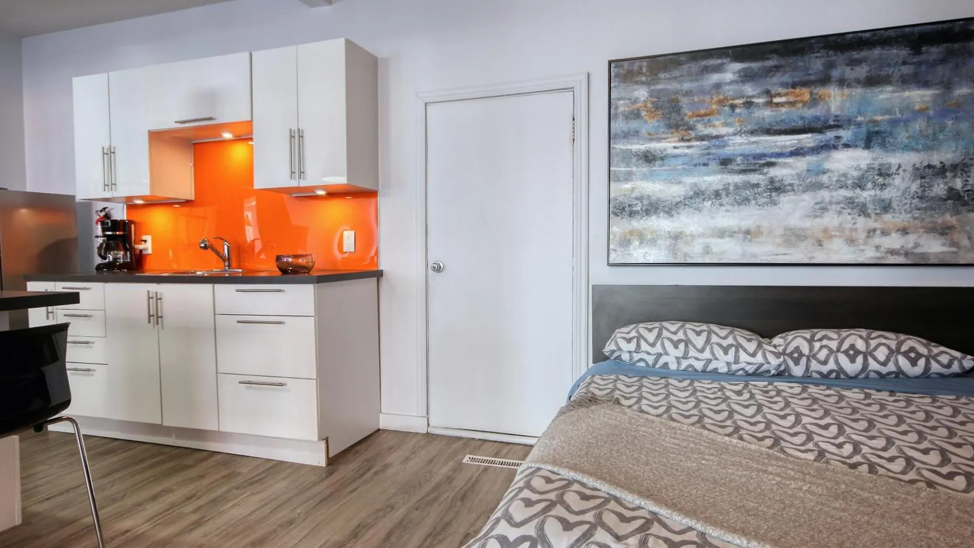 Loft De L'Antiquaire By Hebergements Dcl Quebec City Apartment